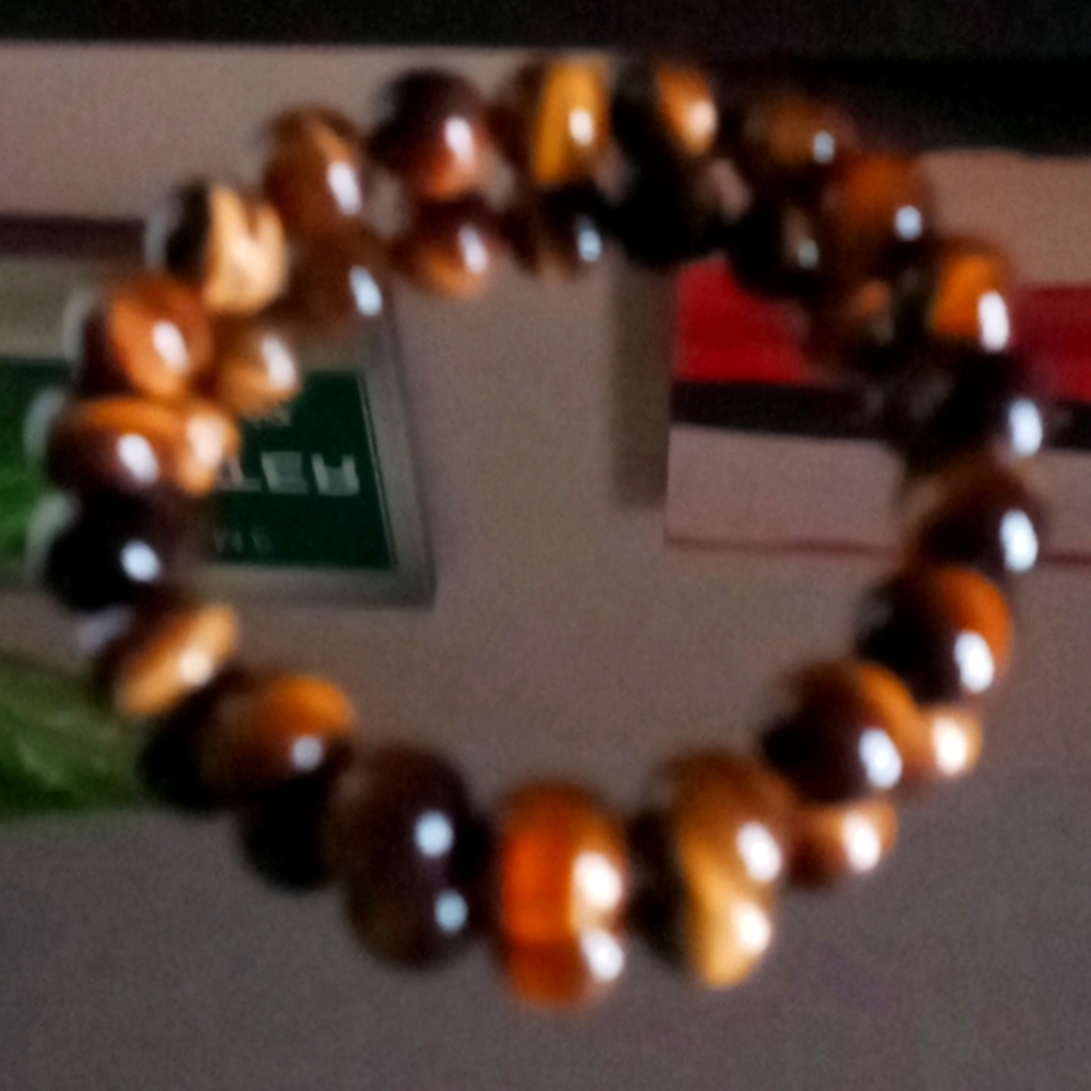 Genuine Tigers eye bracelet 10mm